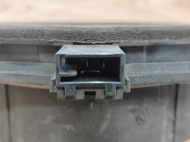 bontott HYUNDAI TUCSON Jobb első Hangszóró