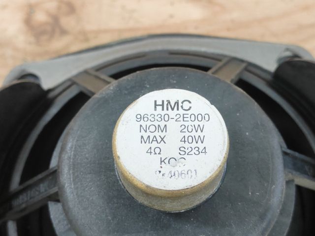 bontott HYUNDAI TUCSON Jobb első Hangszóró