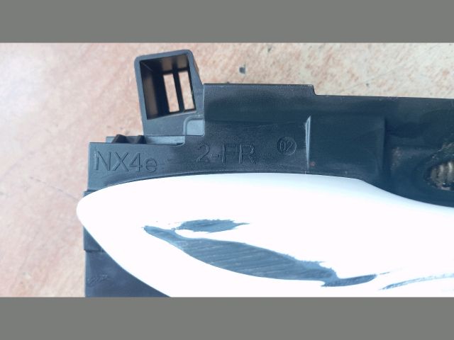 bontott HYUNDAI TUCSON Jobb első Külső Kilincs