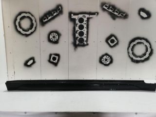 bontott HYUNDAI TUCSON Jobb első Küszöb Díszléc