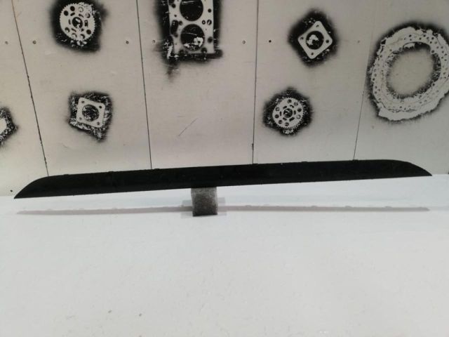 bontott HYUNDAI TUCSON Jobb első Küszöb Díszléc