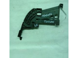 bontott HYUNDAI TUCSON Jobb első Oldal Lökhárító Tartó (Műanyag)