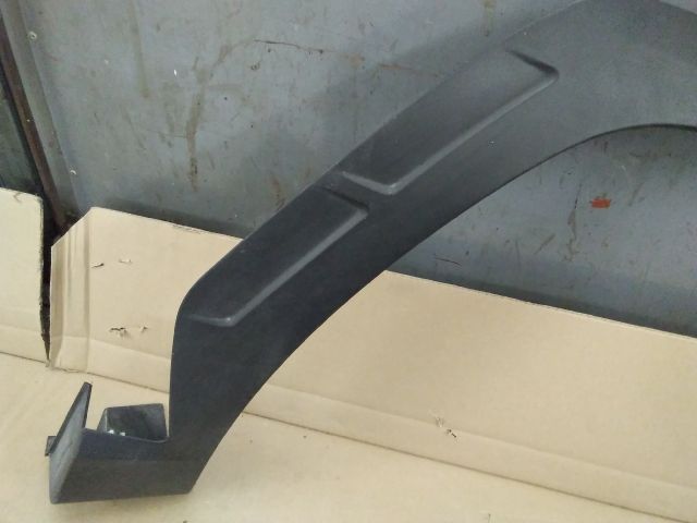 bontott HYUNDAI TUCSON Jobb első Sárvédő Díszléc