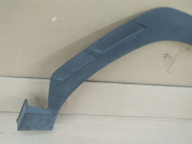 bontott HYUNDAI TUCSON Jobb első Sárvédő Díszléc