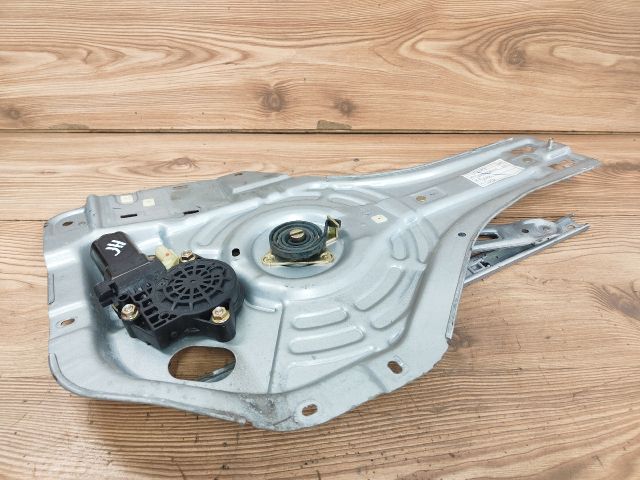 bontott HYUNDAI TUCSON Jobb hátsó Ablakemelő Szerkezet (Elektromos)