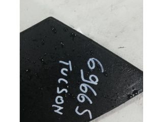 bontott HYUNDAI TUCSON Jobb hátsó Ajtó Díszléc