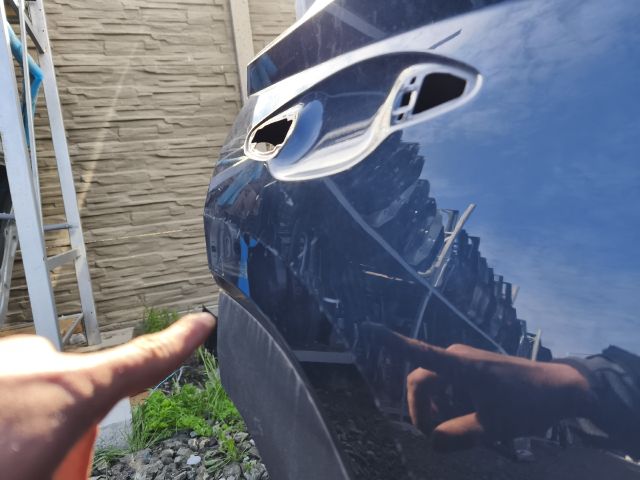 bontott HYUNDAI TUCSON Jobb hátsó Ajtó (Üres lemez)