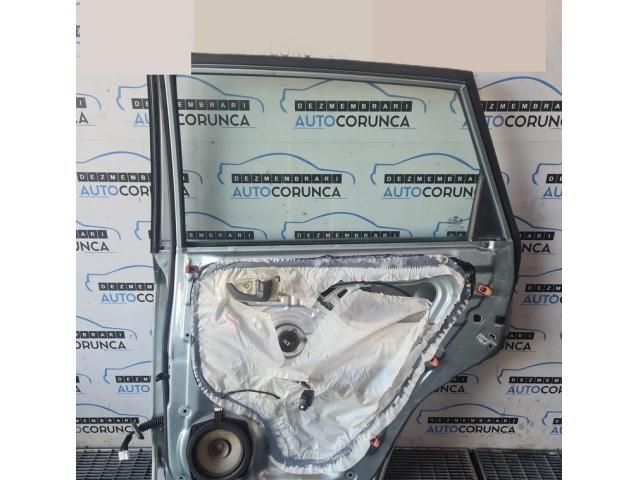 bontott HYUNDAI TUCSON Jobb hátsó Ajtó (Üres lemez)