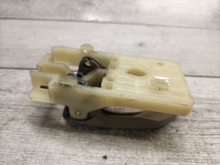 bontott HYUNDAI TUCSON Jobb hátsó Belső Kilincs