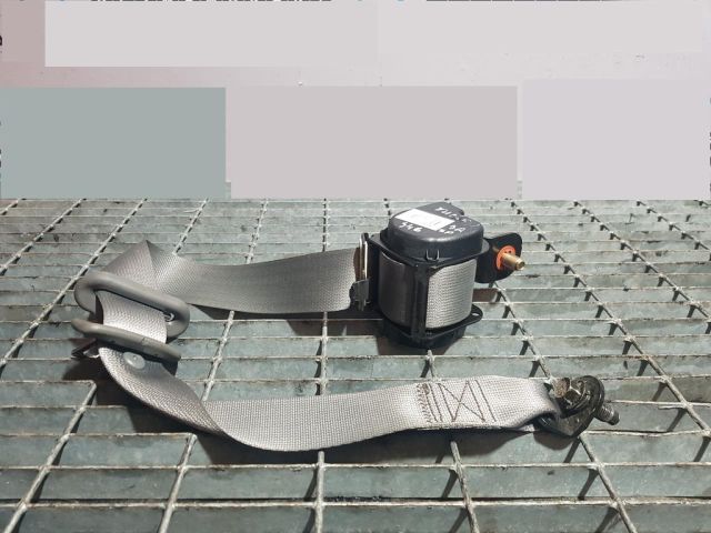 bontott HYUNDAI TUCSON Jobb hátsó Biztonsági Öv