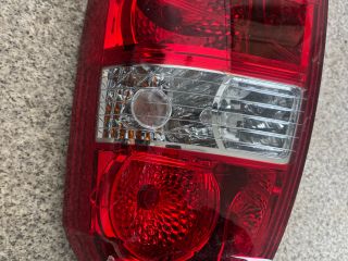 bontott HYUNDAI TUCSON Jobb Hátsó Lámpa