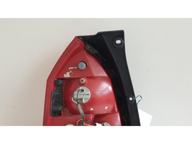 bontott HYUNDAI TUCSON Jobb Hátsó Lámpa