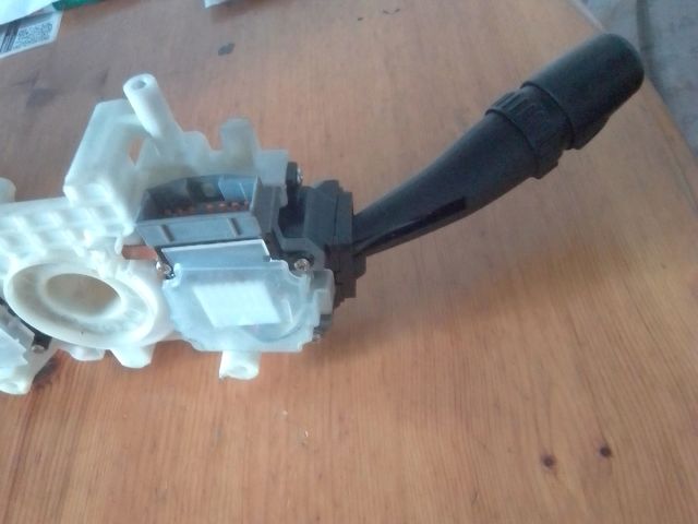 bontott HYUNDAI TUCSON Jobb Kormánykapcsoló Ablaktörlő