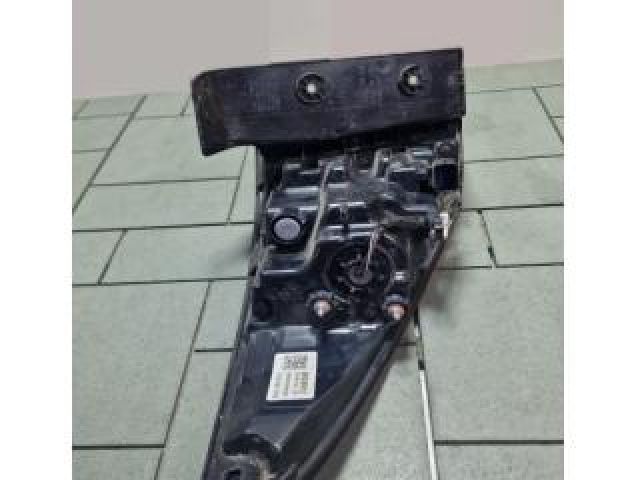 bontott HYUNDAI TUCSON Jobb Külső Hátsó Lámpa