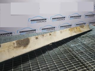 bontott HYUNDAI TUCSON Jobb Küszöb