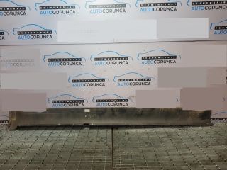 bontott HYUNDAI TUCSON Jobb Küszöb