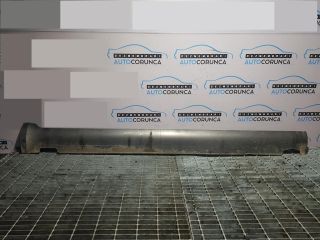 bontott HYUNDAI TUCSON Jobb Küszöb