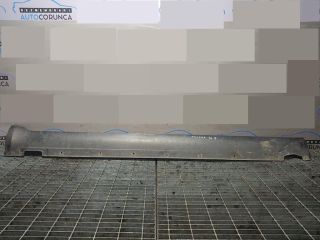 bontott HYUNDAI TUCSON Jobb Küszöb