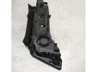 bontott HYUNDAI TUCSON Jobb Ledes Fényszóró