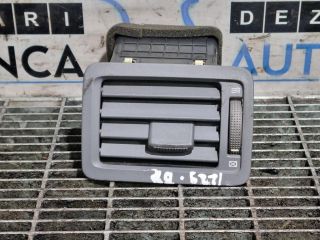 bontott HYUNDAI TUCSON Jobb Szellőző