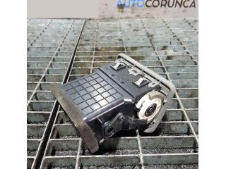 bontott HYUNDAI TUCSON Jobb Szellőző