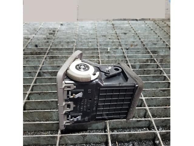 bontott HYUNDAI TUCSON Jobb Szellőző