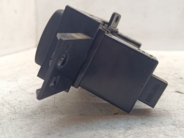 bontott HYUNDAI TUCSON Kombinált Kapcsoló