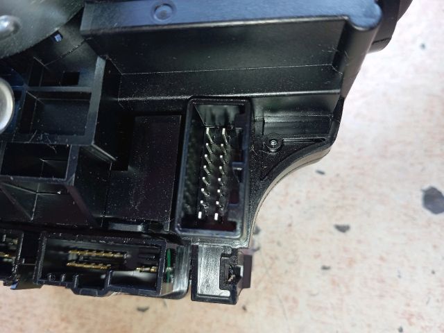 bontott HYUNDAI TUCSON Komplett Kormánykapcsoló (Bajuszkapcsoló)