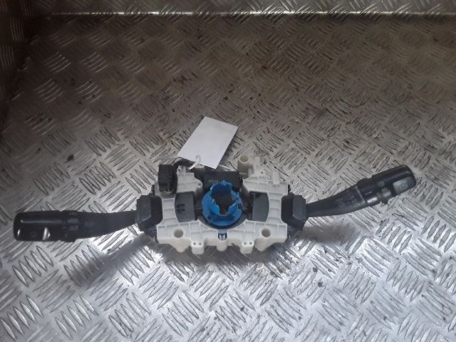 bontott HYUNDAI TUCSON Komplett Kormánykapcsoló (Bajuszkapcsoló)