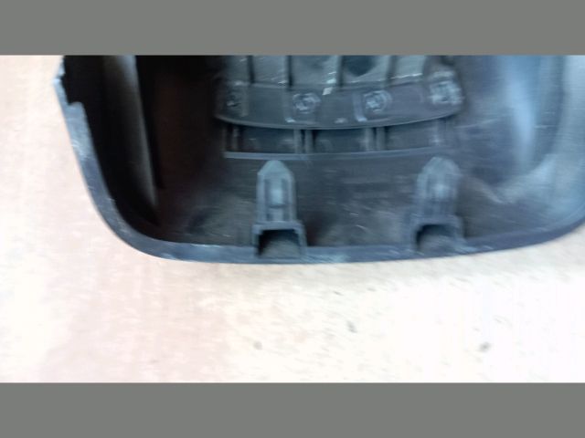 bontott HYUNDAI TUCSON Könyöklő Tartó Konzol