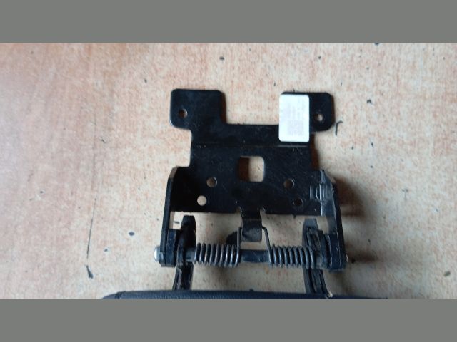 bontott HYUNDAI TUCSON Könyöklő