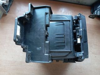 bontott HYUNDAI TUCSON Könyöklő