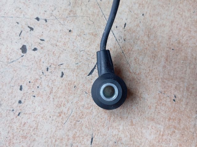 bontott HYUNDAI TUCSON Kopogás Jeladó