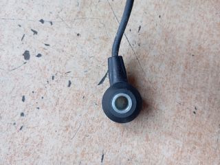 bontott HYUNDAI TUCSON Kopogás Jeladó