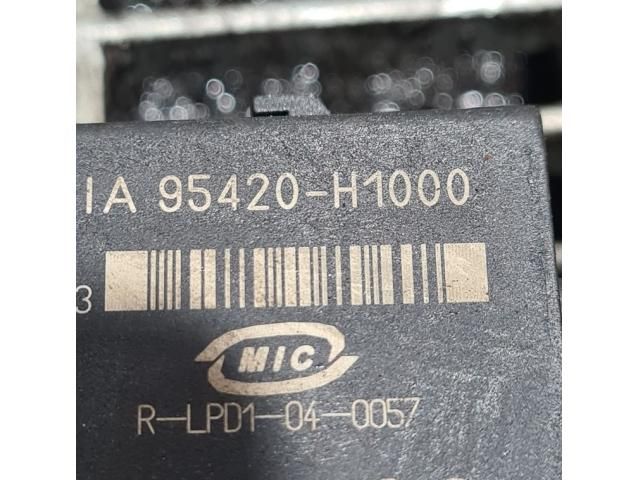 bontott HYUNDAI TUCSON Kormányzár (Elektromos)