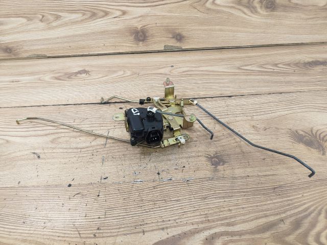 bontott HYUNDAI TUCSON Központizár Motor Csomagtérajtó