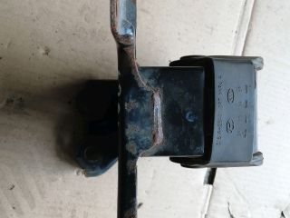 bontott HYUNDAI TUCSON Motor Tartó Bak (Pozíciófüggetlen)