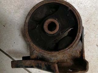 bontott HYUNDAI TUCSON Motor Tartó Bak (Pozíciófüggetlen)