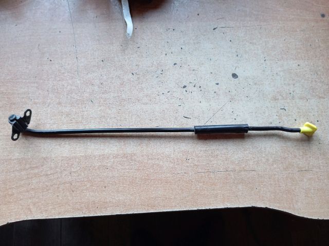 bontott HYUNDAI TUCSON Motorháztető Kitámasztó Rúd