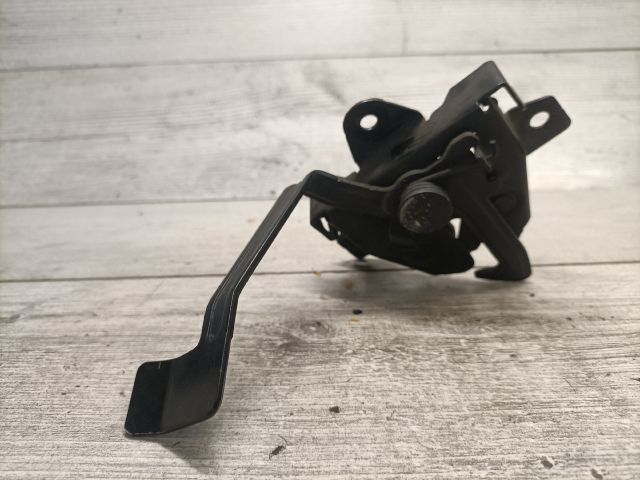 bontott HYUNDAI TUCSON Motorháztető Zárszerkezet