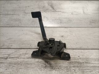 bontott HYUNDAI TUCSON Motorháztető Zárszerkezet