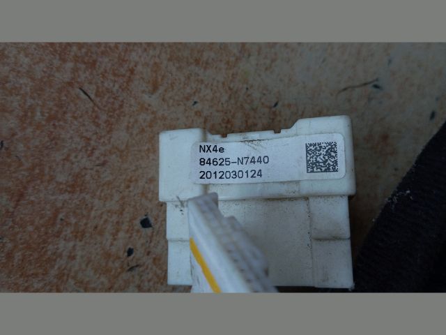 bontott HYUNDAI TUCSON Műszerfal Kábelköteg