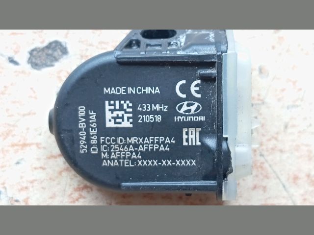 bontott HYUNDAI TUCSON Okos Kerékszelep