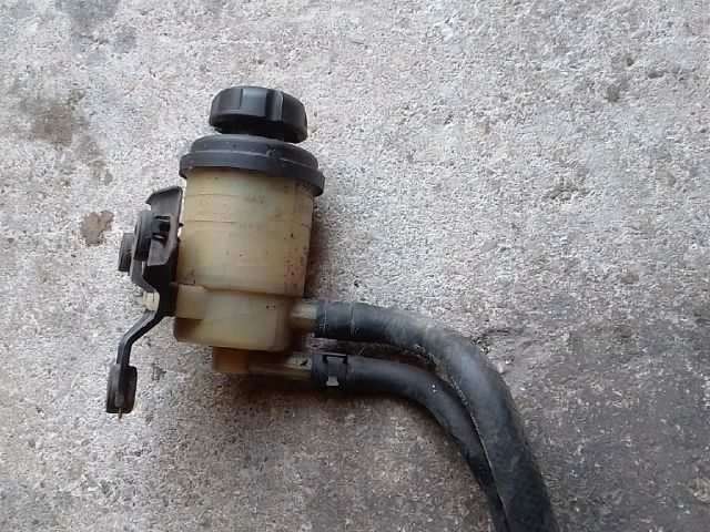 bontott HYUNDAI TUCSON Szervóolaj Tartály