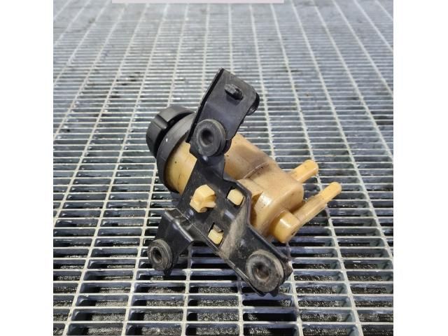 bontott HYUNDAI TUCSON Szervóolaj Tartály