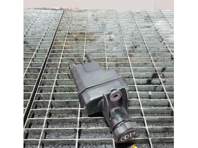 bontott HYUNDAI TUCSON Szervóolaj Tartály