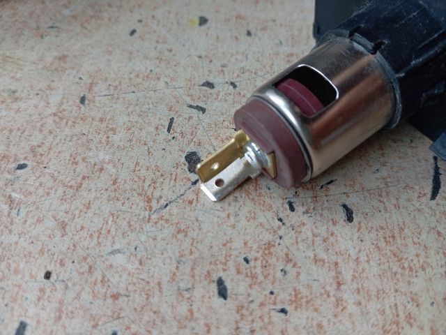 bontott HYUNDAI TUCSON Szivargyújtó Aljzat