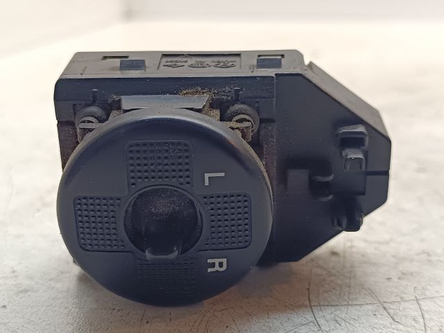 bontott HYUNDAI TUCSON Tükör Kapcsoló