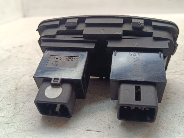 bontott HYUNDAI TUCSON Ülésfűtés Kapcsoló Pár