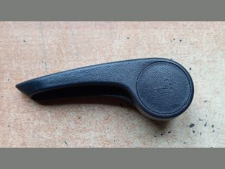 bontott HYUNDAI TUCSON Ülésmagasság Állító Kar Burkolat